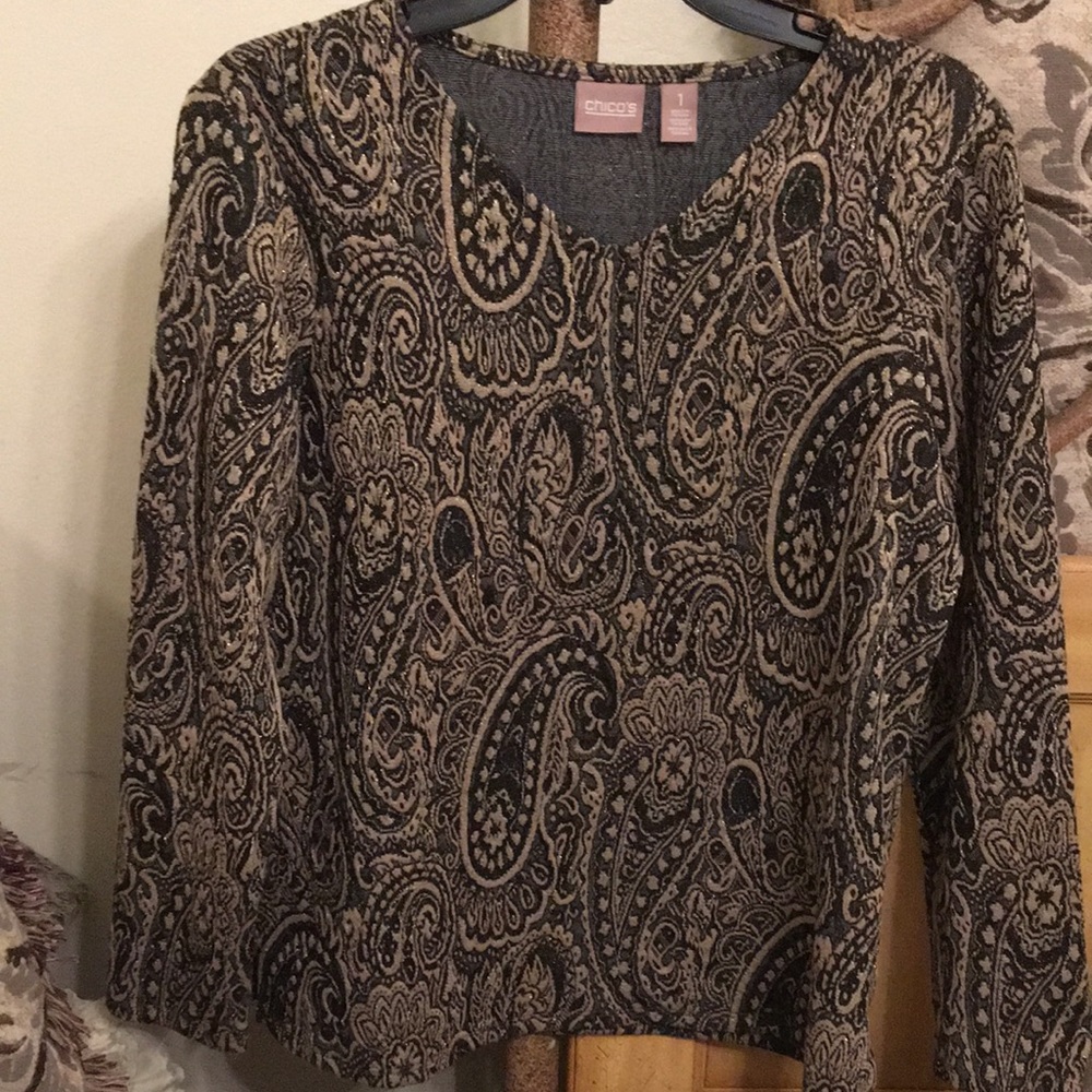 Chicos woven top with paisley design